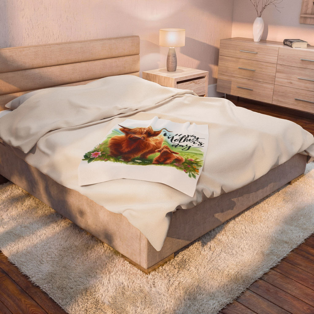 Mother's Day Velveteen Plush Blanket – Highland Cow & Calf Gift